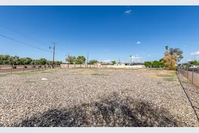15826 N Desert Sage Street #30, Surprise, AZ 85378 - Photo 3