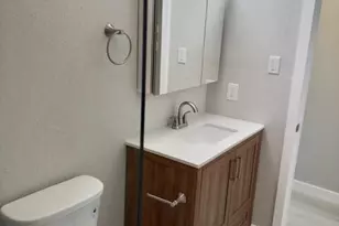 7625 E Camelback Rd, Scottsdale, AZ 85251 - Photo 17