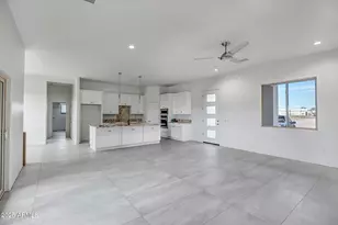 27543 N 255th Ln, Wittmann, AZ 85361 - Photo 11