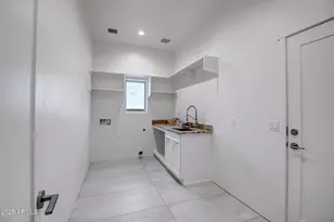 27543 N 255th Ln, Wittmann, AZ 85361 - Photo 13