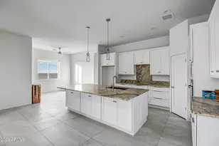 27543 N 255th Ln, Wittmann, AZ 85361 - Photo 5