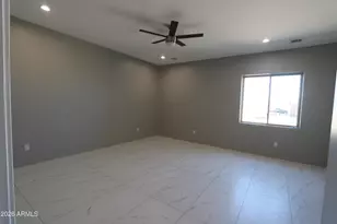 27409 N 255th Ln, Wittmann, AZ 85361 - Photo 17