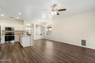 8825 N 65th Dr, Glendale, AZ 85302 - Photo 9