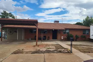 82 E Kayetan Dr, Sierra Vista, AZ 85635 - Photo 1