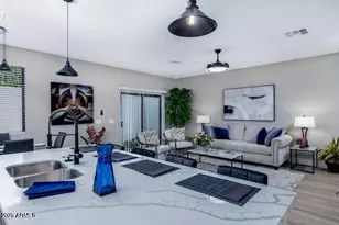 3824 E Monterey Wy, Phoenix, AZ 85018 - Photo 1