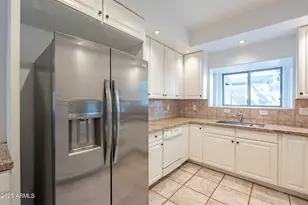 7240 N Dreamy Draw Dr, Phoenix, AZ 85020 - Photo 9