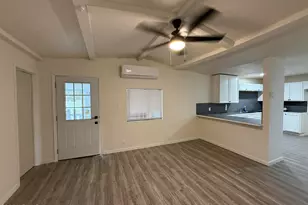 8595 N 71st Ave, Glendale, AZ 85301 - Photo 11