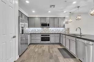 250 W Queen Creek Rd, Chandler, AZ 85248 - Photo 21