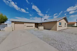 6006 W Medlock Dr, Glendale, AZ 85301 - Photo 1