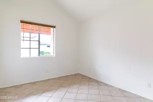 2123 E Kirkland Ln, Tempe, AZ 85281 - Photo 17