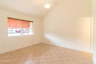 2123 E Kirkland Ln, Tempe, AZ 85281 - Photo 15