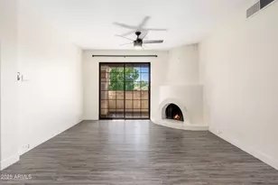 7557 N Dreamy Draw Dr, Phoenix, AZ 85020 - Photo 3