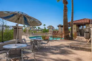 7557 N Dreamy Draw Dr, Phoenix, AZ 85020 - Photo 25