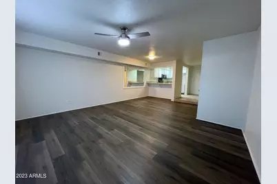 2121 W Union Hills Drive #108, Phoenix, AZ 85027 - Photo 9