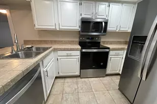 2121 W Union Hills Dr, Phoenix, AZ 85027 - Photo 5