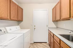 8934 E Civano Dr, Gold Canyon, AZ 85118 - Photo 27