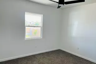 5242 S 11th Ave, Phoenix, AZ 85041 - Photo 11