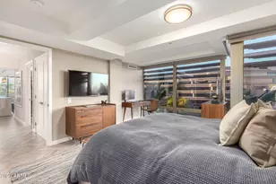 7161 E Rancho Vista Dr, Scottsdale, AZ 85251 - Photo 13