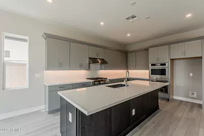 17241 W Vacaville Street, Surprise, AZ 85388 - Photo 9