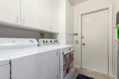 10520 W Ocotillo Drive, Sun City, AZ 85373 - Photo 21