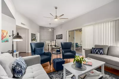 10520 W Ocotillo Drive, Sun City, AZ 85373 - Photo 5