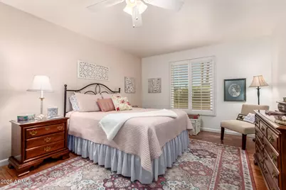 10520 W Ocotillo Drive, Sun City, AZ 85373 - Photo 11