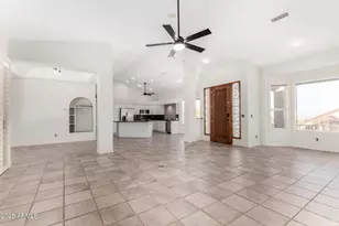 11818 N Winchester Dr, Fountain Hills, AZ 85268 - Photo 3