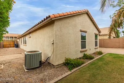 2215 E Everglade Lane, Gilbert, AZ 85298 - Photo 37