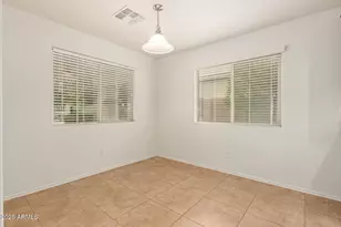 2215 E Everglade Ln, Gilbert, AZ 85298 - Photo 17