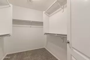 2215 E Everglade Ln, Gilbert, AZ 85298 - Photo 17