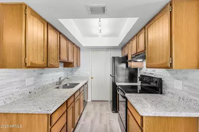 16635 N Cave Creek Road #215, Phoenix, AZ 85032 - Photo 11