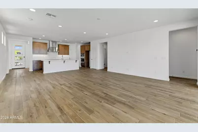 4311 Sawbuck Way, Wickenburg, AZ 85390 - Photo 11