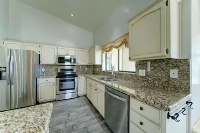 1119 E Southshore Drive, Gilbert, AZ 85234 - Photo 9