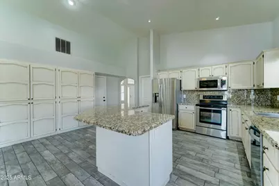 1119 E Southshore Drive, Gilbert, AZ 85234 - Photo 5