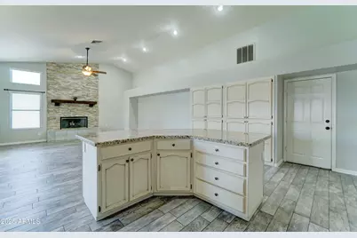 1119 E Southshore Drive, Gilbert, AZ 85234 - Photo 7