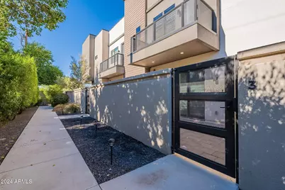 2645 E Osborn Road #Unit 3, Phoenix, AZ 85016 - Photo 1