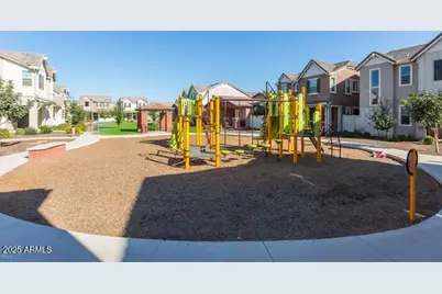 2269 S Osborn Lane, Gilbert, AZ 85295 - Photo 41