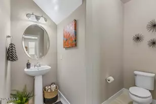 2269 S Osborn Ln, Gilbert, AZ 85295 - Photo 21