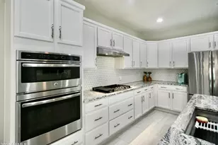 2269 S Osborn Ln, Gilbert, AZ 85295 - Photo 5