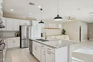 2269 S Osborn Ln, Gilbert, AZ 85295 - Photo 9