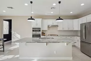 2269 S Osborn Ln, Gilbert, AZ 85295 - Photo 5