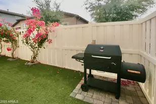 2269 S Osborn Ln, Gilbert, AZ 85295 - Photo 33