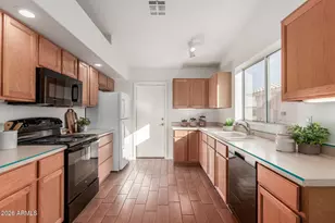 11557 W Badger Ct, Surprise, AZ 85378 - Photo 11