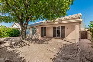 11557 W Badger Ct, Surprise, AZ 85378 - Photo 21