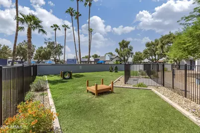 2627 N 45th Avenue #3C, Phoenix, AZ 85035 - Photo 27