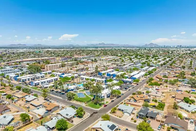 2627 N 45th Avenue #3P, Phoenix, AZ 85035 - Photo 27