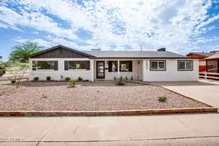 3001 W Aster Dr, Phoenix, AZ 85029 - Photo 1