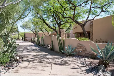 9355 E Via Del Sol Drive, Scottsdale, AZ 85255 - Photo 7