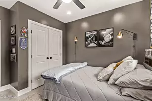 3834 E Shaw Butte Dr, Phoenix, AZ 85028 - Photo 23