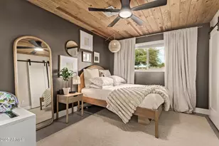 3834 E Shaw Butte Dr, Phoenix, AZ 85028 - Photo 17